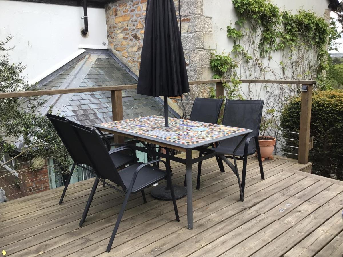 Cozy Camborne Studio Retreat With Two Single Beds Dış mekan fotoğraf